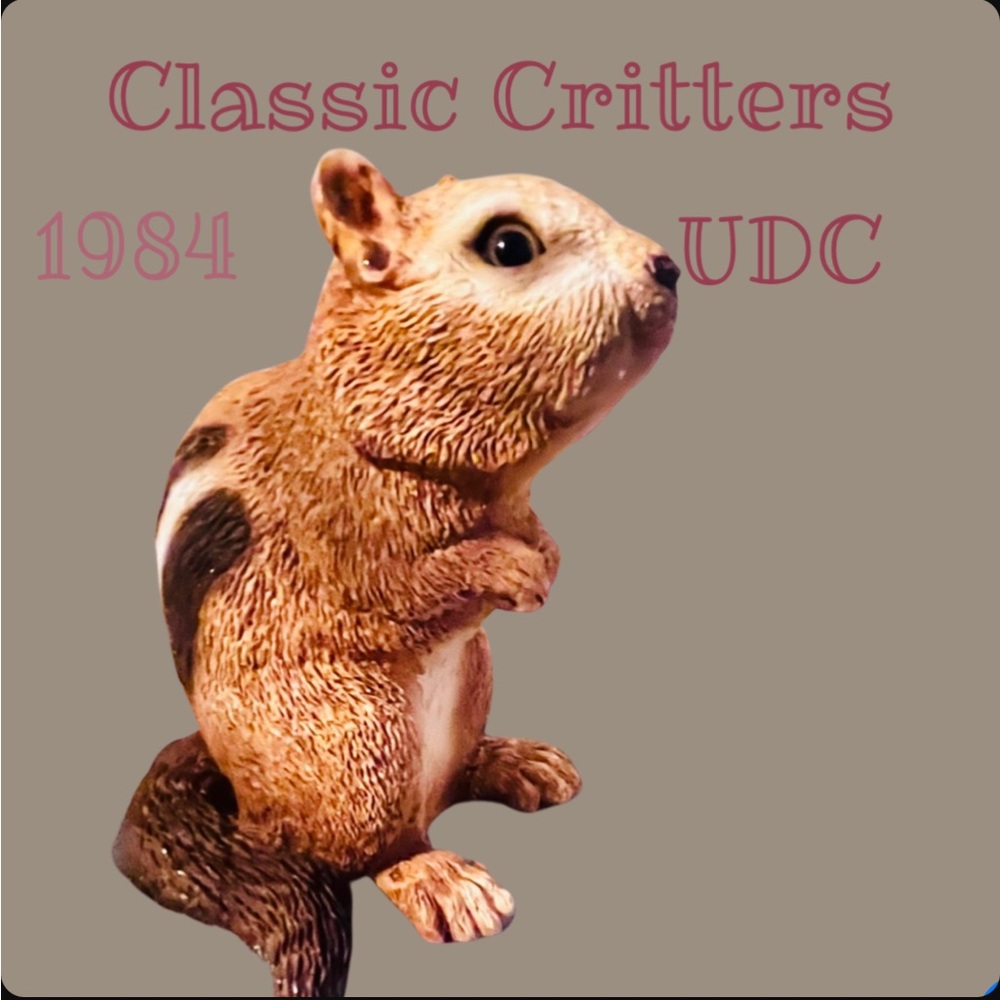 Vintage 1984 Classic Critters UDC Chipmunk    KN-8